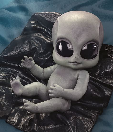 baby alien girl video